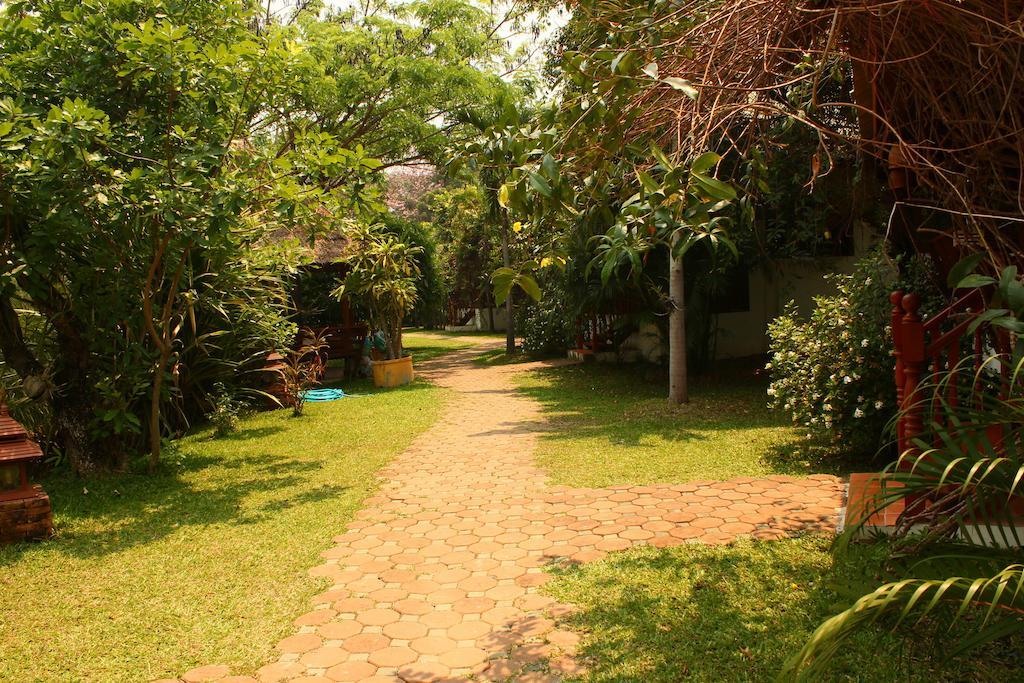 Secret Garden Chiangmai Hotel San Kamphaeng Exterior photo